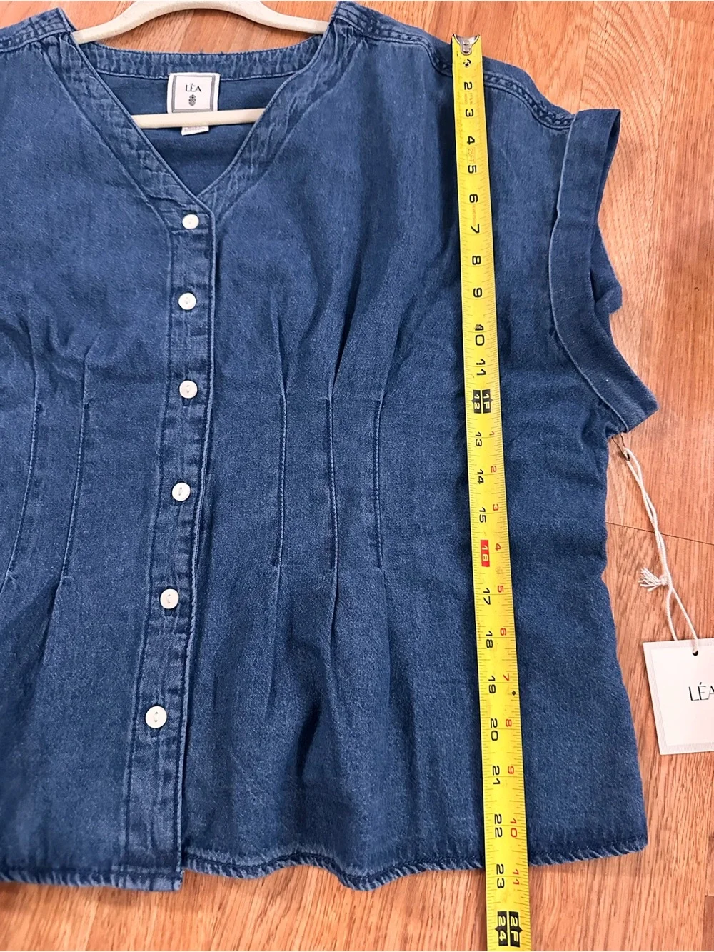 LÉA Blue Denim Button-Front V-Neck Pintuck Top